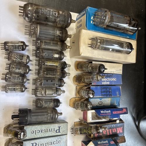 Assorted valves vacuume tubes - valves,