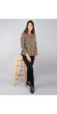 MASAI CLOTHING ANIMAL PRINT