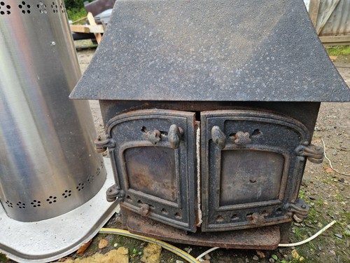Vintage cast iron - fire, back