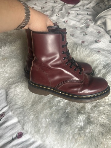 Martens 1460 boots size - dr.,