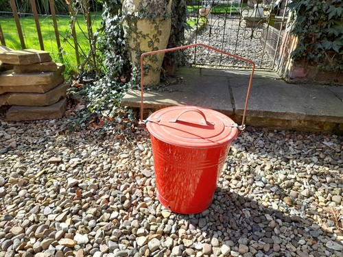 Vintage red fire bucket - red,