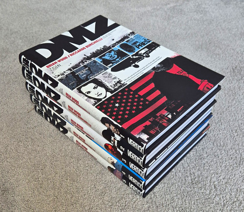 Dmz deluxe hardcover versions - deluxe,