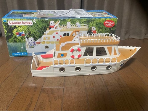 Sylvanian families pleasure - families,