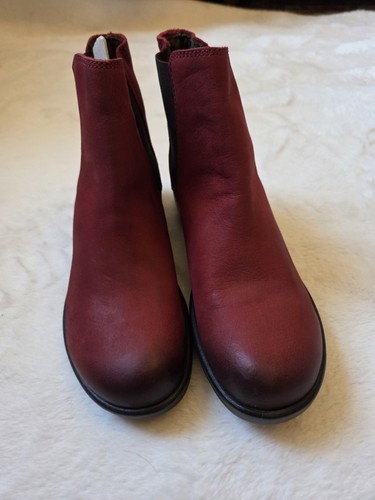 Fly london red chelsea boots - red,