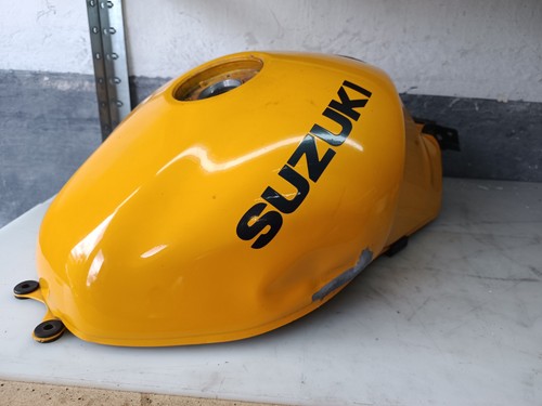 Suzuki 650 tank yellow - tank,