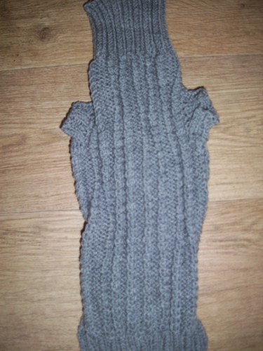 Brand new hand - , knitted