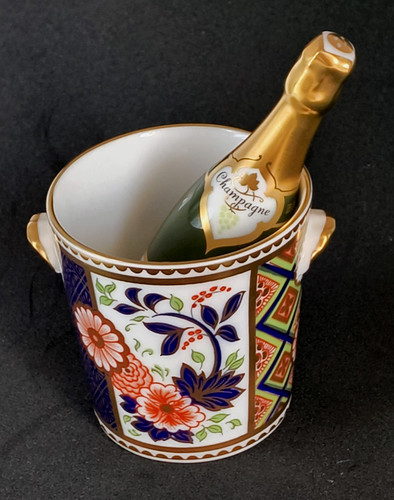 Royal crown derby miniature - royal,