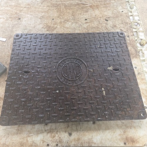 Reclaimed cast iron manhole - reclaimed,