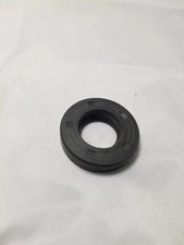 Rear axle inner grease seal