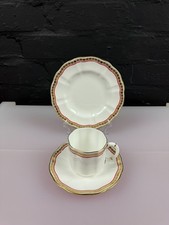Royal Crown Derby Carlton Red