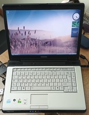 Toshiba Equium A200 PSA-F5E Laptop Notebook 15.4" 2GB 250GB SSD Windows Vista