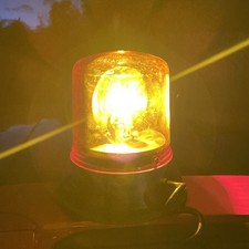 Britax 324 Magnet Mount Beacon With H1 Bulb - Excellent Condition