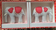Elephant bookends, grey with