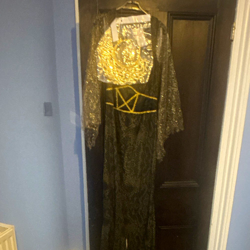 Black gold halloween fancy - halloween,