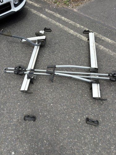 Thule roof bar - roof, and