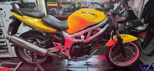 Suzuki sv650n naked mirror - naked,