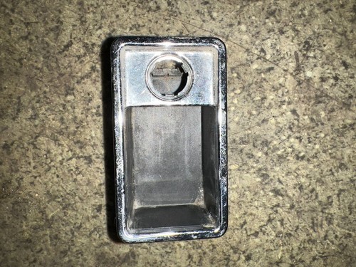 Bmw e39 1999 - car, ashtray