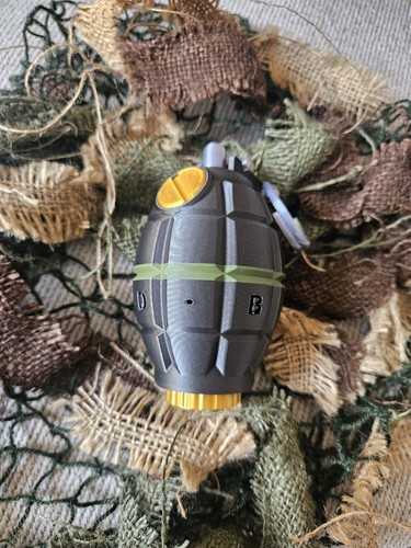 British mills bomb ww1 hand - bomb,