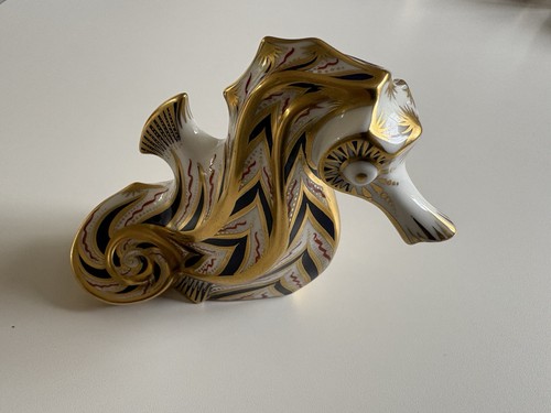 Royal crown derby - crown, china