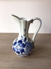 ANTIQUE DELFT JUG BLUE AND