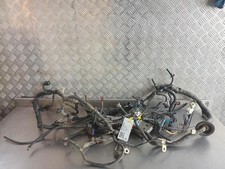 ISUZU D-MAX 2.5 DIESEL ENGINE