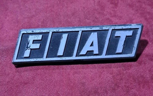 Unknown fiat badge 70s 80s - unknown,