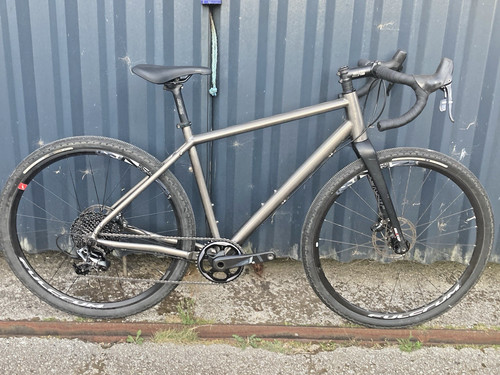 Planet tempest titanium - planet, x