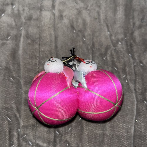 Chinese asian silk round 2 - silk,
