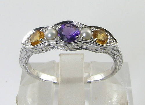 9ct white gold suffragette - 9k,