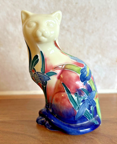 Old tupton ware cat figurine - cat,