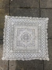 ANTIQUE MALTESE BOBBIN SILK