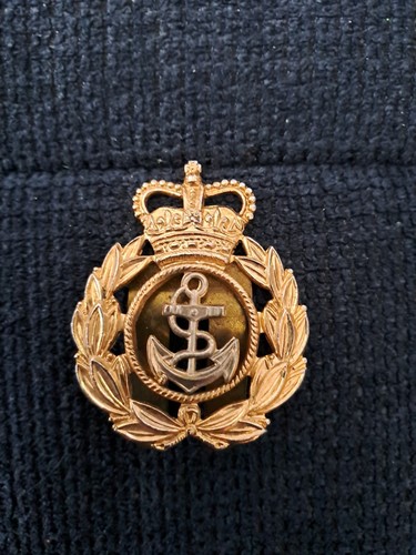 Royal navy chief petty - chief,