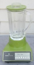 Vintage WARING Futura Series 8-Speed BLENDER Avocado Green