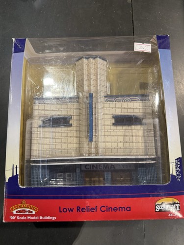 Bachmann scenecraft 215 - scenecraft, low