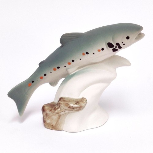 Highbank porcelain leaping - -,