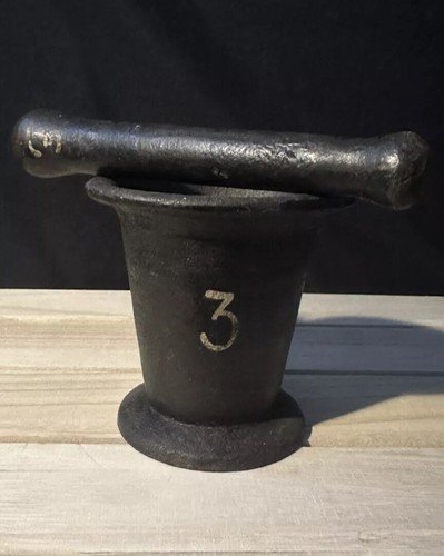 Beautiful large antique 19th
