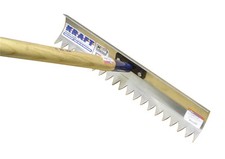 Kraft Tool Aluminium Concrete Rake 20"x5" (508mmx127mm) c/w with 60" Long Handle
