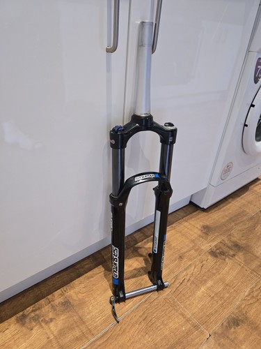 Suntour air forks - sr, 32