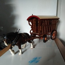 WOODEN Gypsie / Caravan With