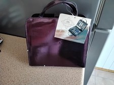 The color institute,Nail Care