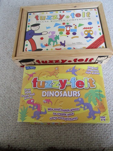 Fuzzy felt dinosaurs - +, deluxe