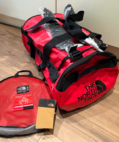 Nwt the north face base - the,