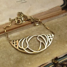 CARICKS JEWELLERS  STERLING SILVER G.P.  CHARLES RENNIE MACINTOSH NECKLACE 1991