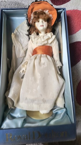 Vintage royal doulton nisbet - royal,