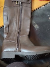 Cabotswood Yard boot Size 4