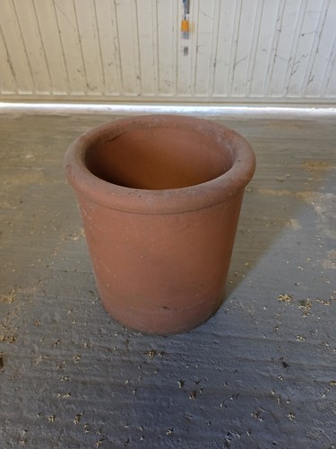 Terracotta chimney pot planter - terracotta,