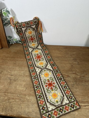 Vintage floral needlepoint - vintage,