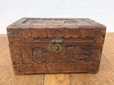 VINTAGE CHINESE HAND CARVED CAMPHOR WOOD JEWELLERY BOX / CHEST