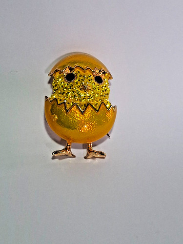 Butler wilson hatching - &,