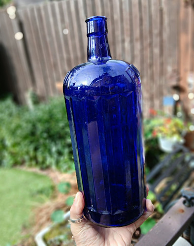 Huge 90oz cobalt blue glass - huge,
